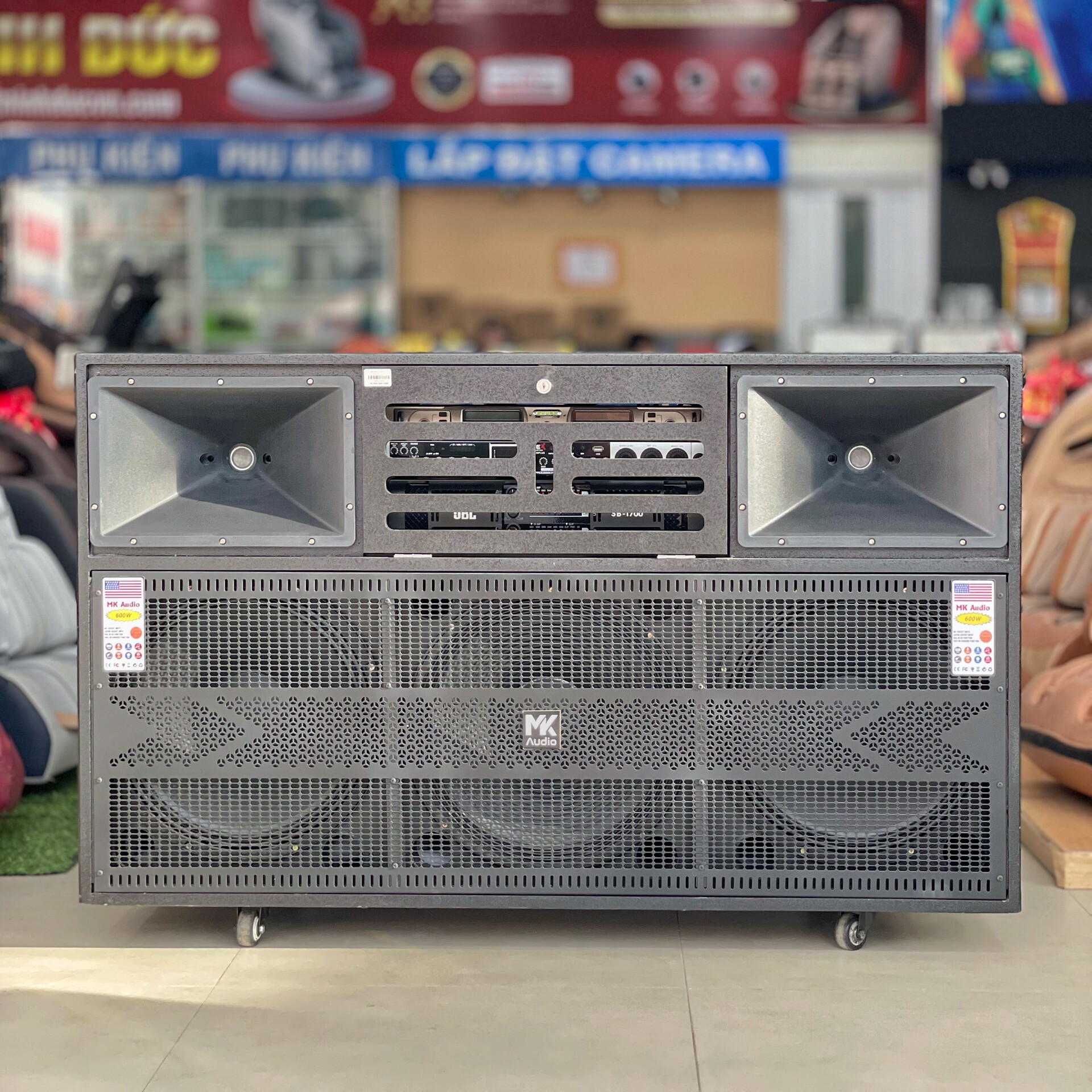 LOA ĐIỆN MK AUDIO – 1500W – 3 BAS 4 TẤC